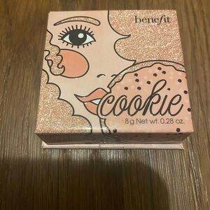 Benefit Cookie Highlighter Golden Pearl